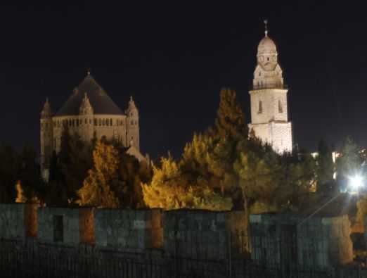 לילות קיץ בטיילת החומות - 1